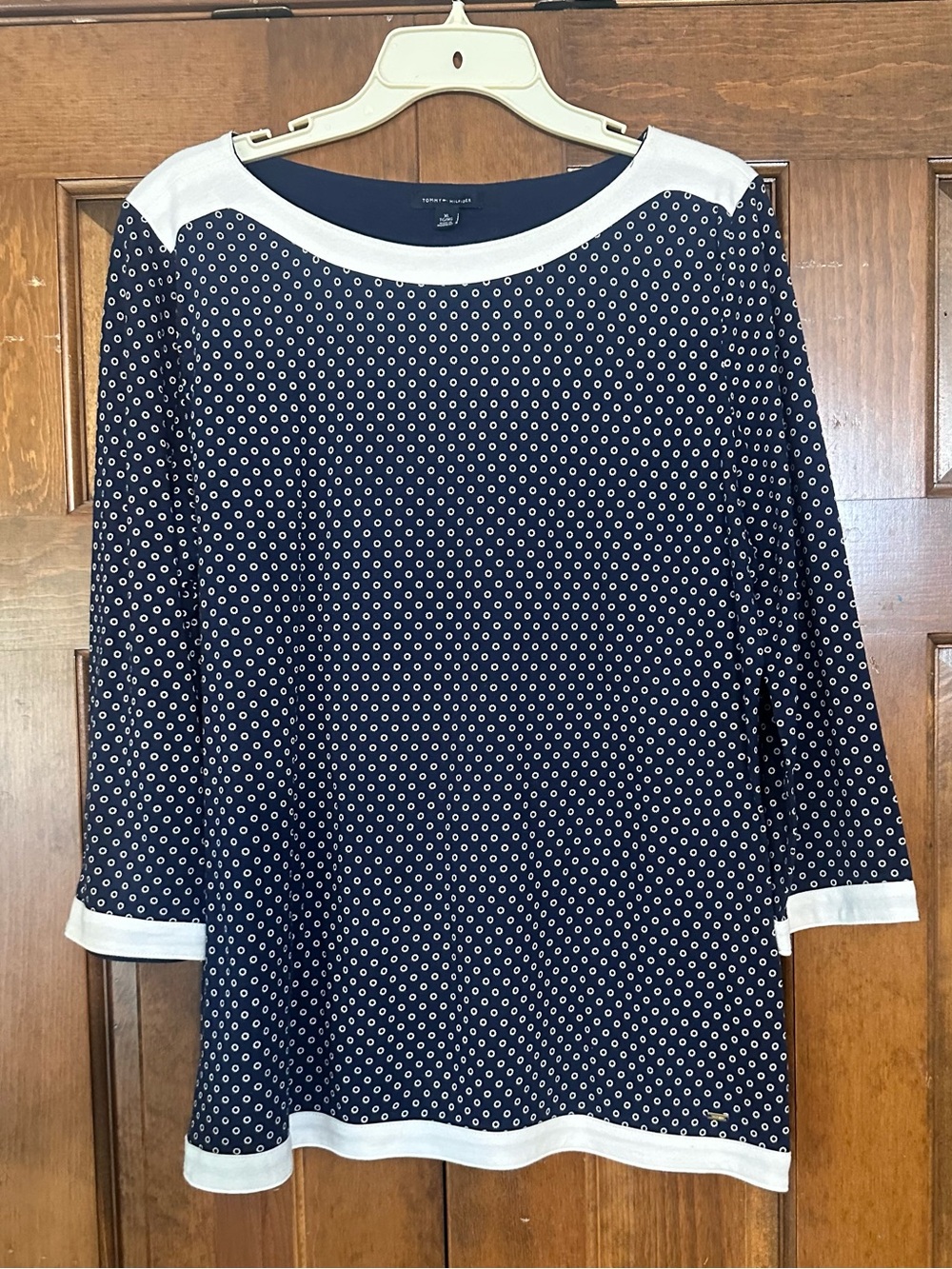 Tommy Hilfiger Navy Blouse with White Trim and Flower Print Size XS
